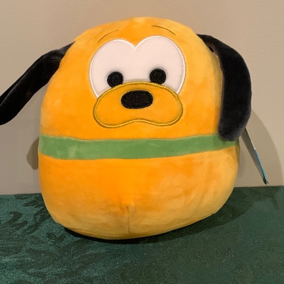Disney's Pluto Squishmallow - Picture 2 of 8